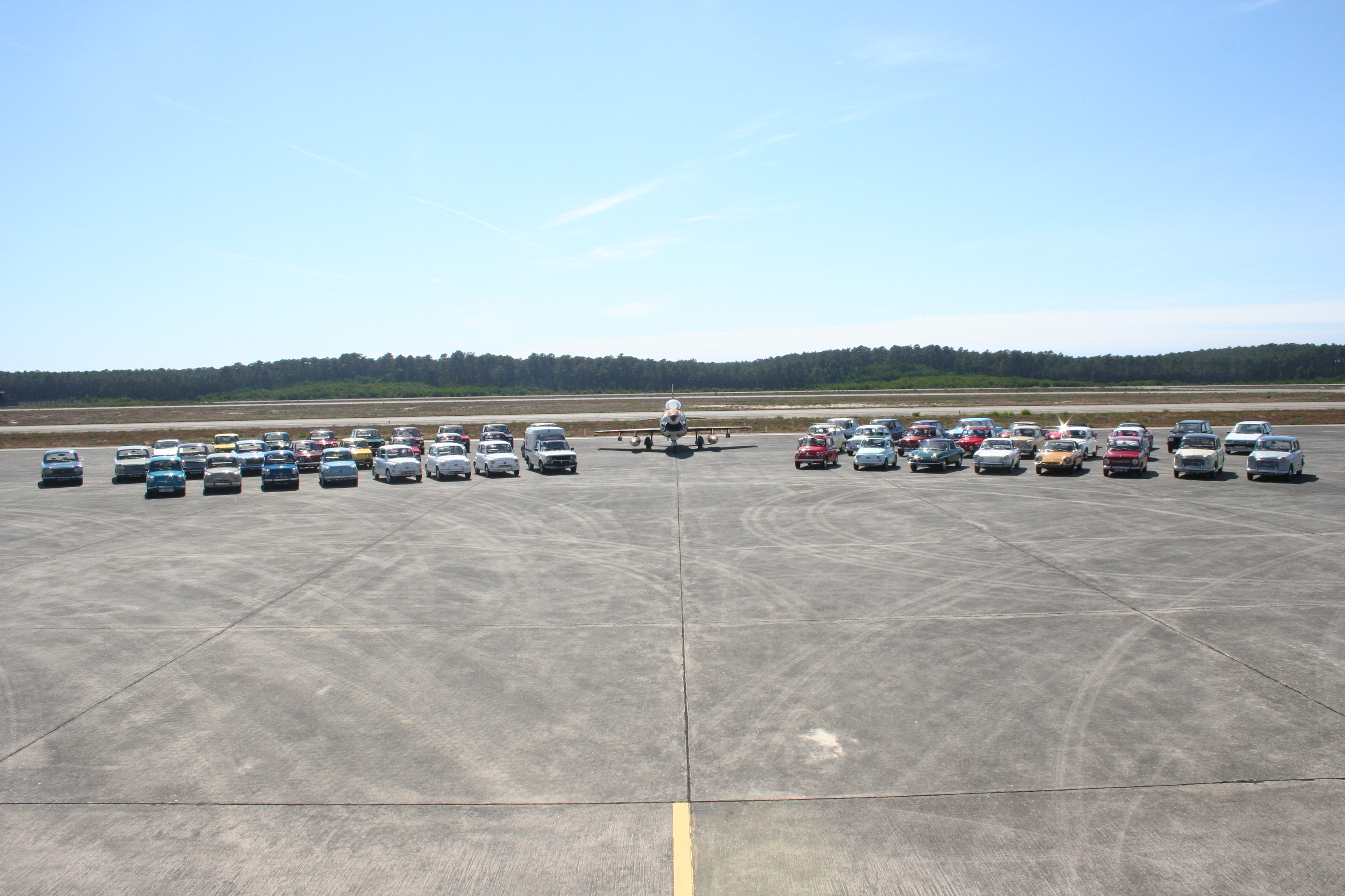 Aerdromo de Manobra N. 1  e a Comunidade Envolvente