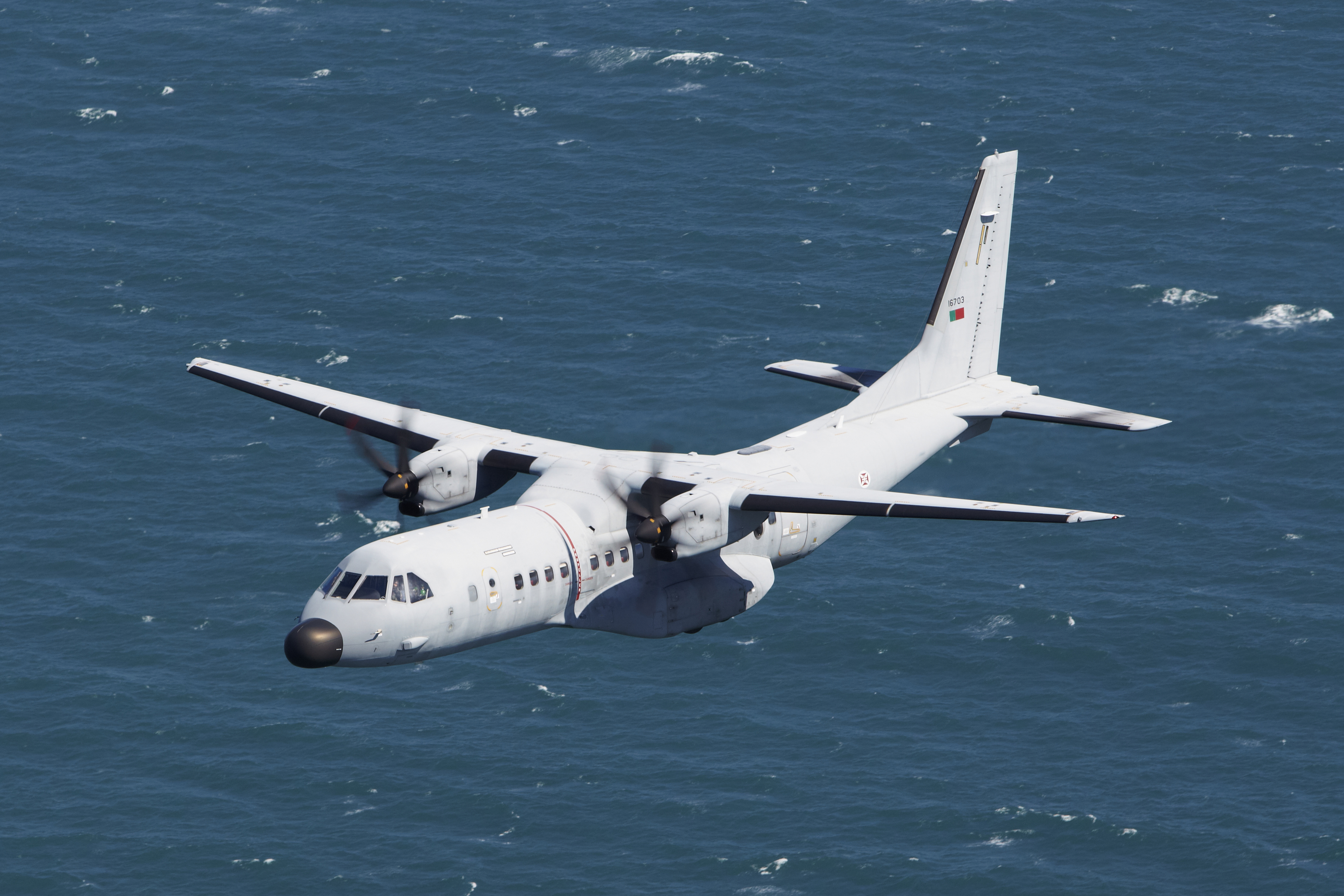 C-295M e P-3C CUP+ no combate  migrao ilegal