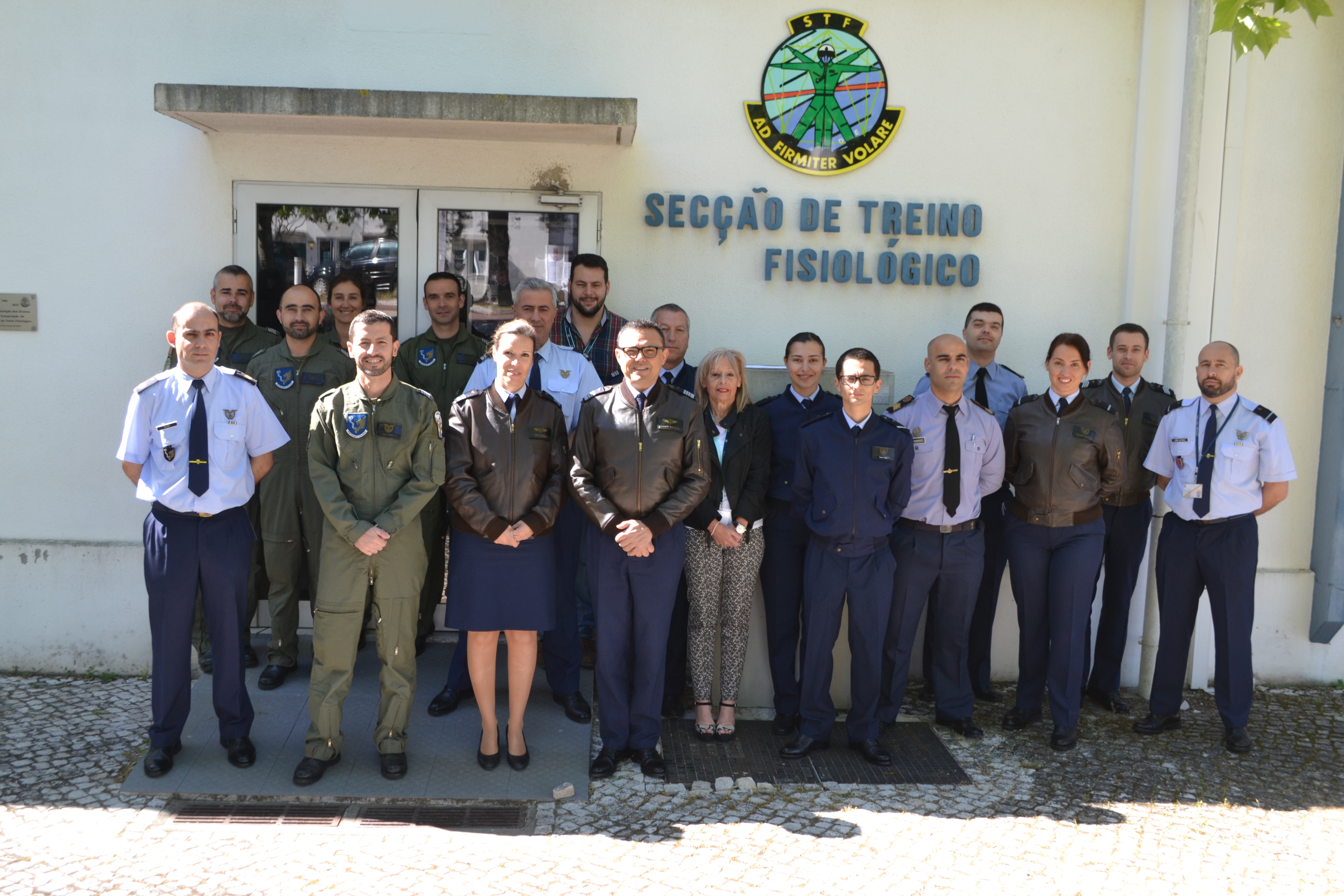 Curso de transportes aeromdicos junta mdicos e enfermeiros