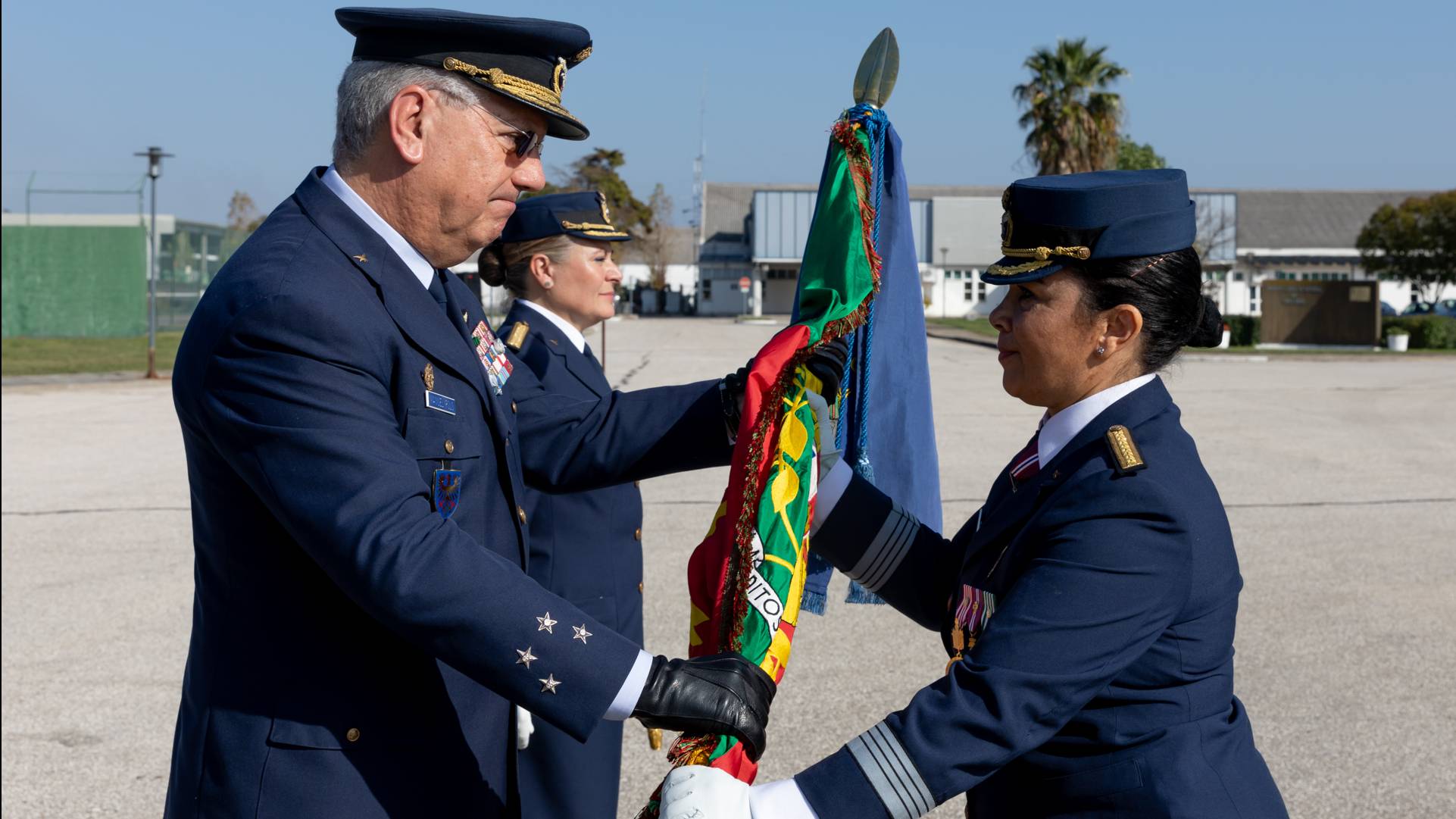 Coronel Paula Sousa assume comando do Depsito Geral de Material da Fora Area