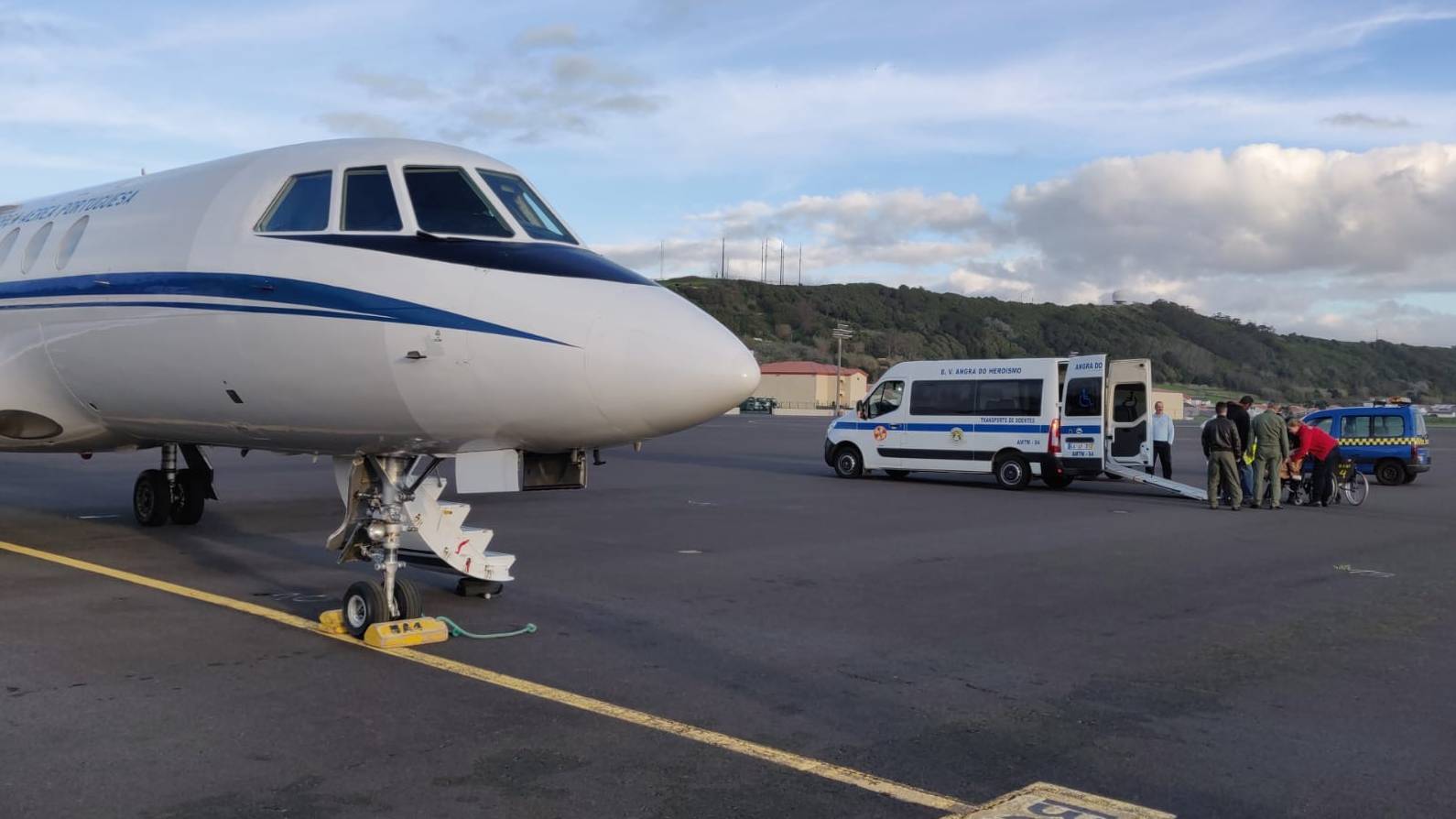 Fora Area transporta criana de urgncia dos Aores para o Continente