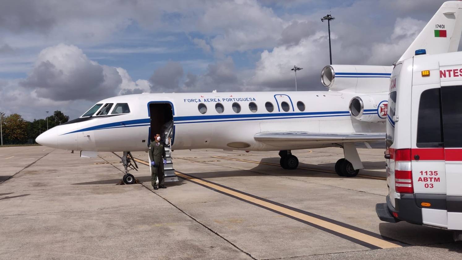 Fora Area transporta doente de urgncia da Madeira para o Continente