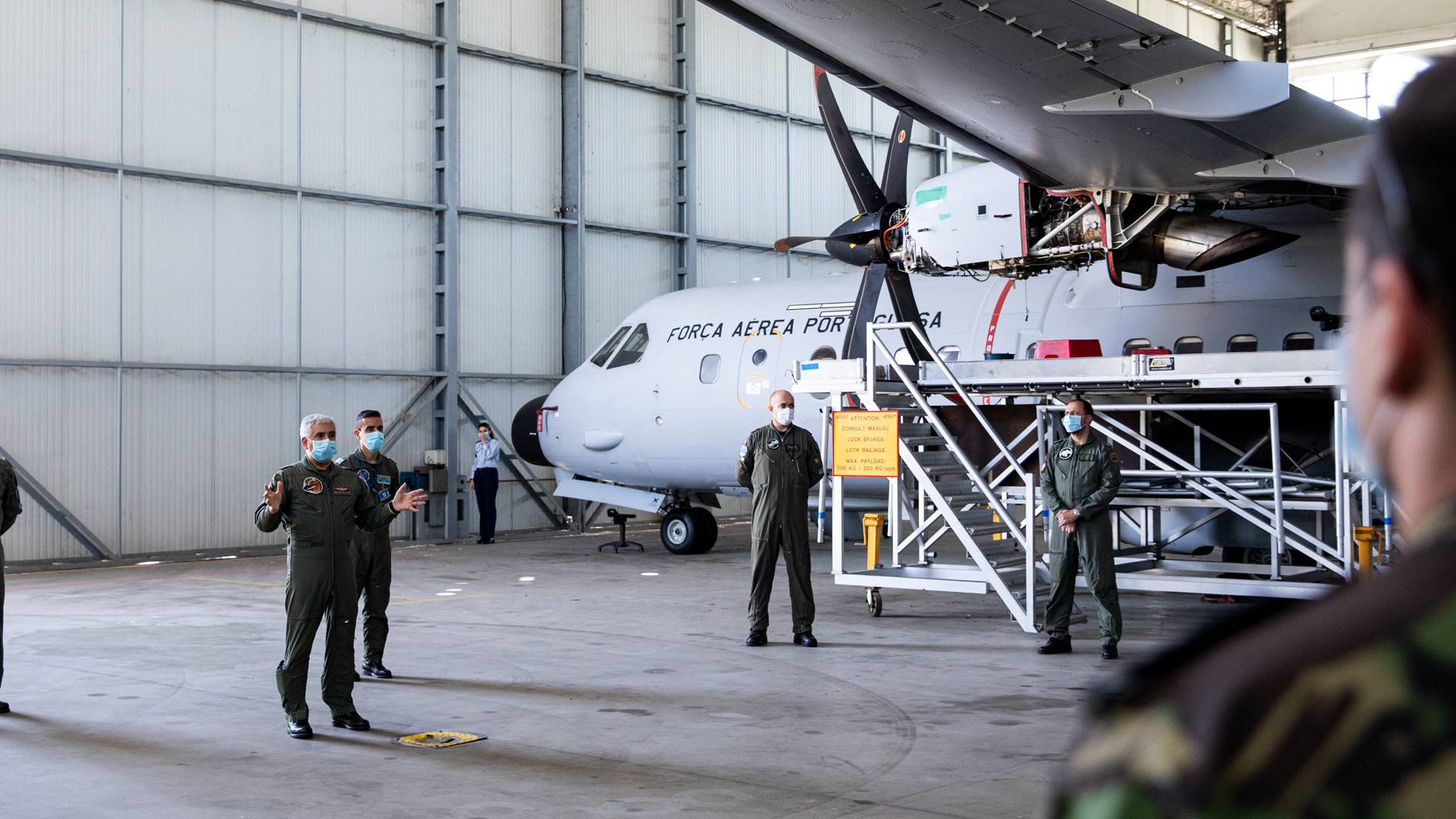 GEN CEMFA no aprontamento da Esquadra 502 para o Mali GEN CEMFA no aprontamento da Esquadra 502 para o Mali