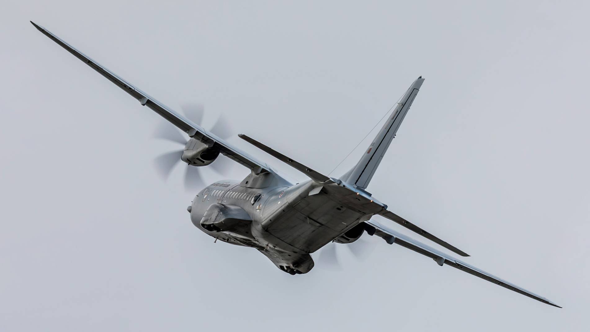 Força Aérea realiza 13 missões de apoio à população em sete dias Força Aérea realiza 13 missões de apoio à população em sete dias