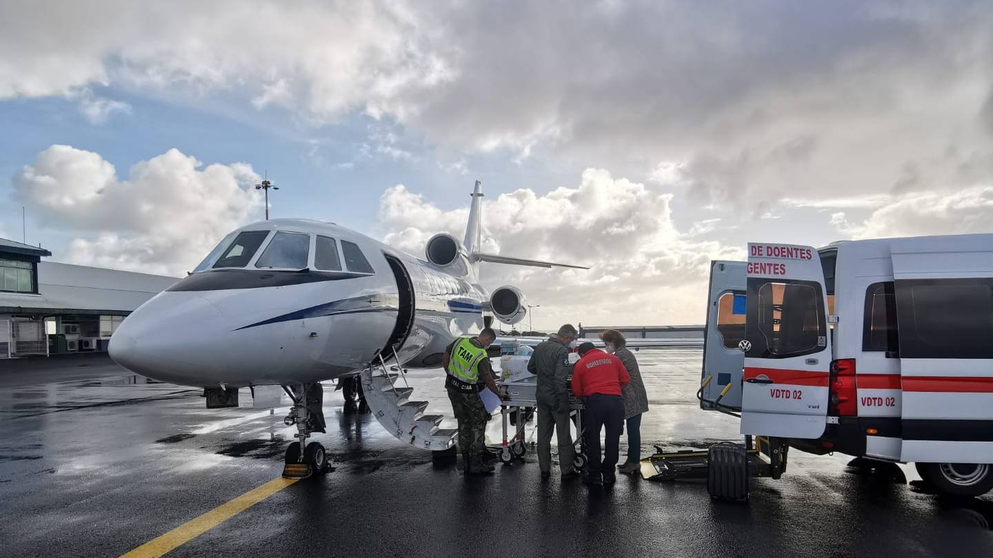 Fora Area transporta criana de urgncia dos Aores para Lisboa