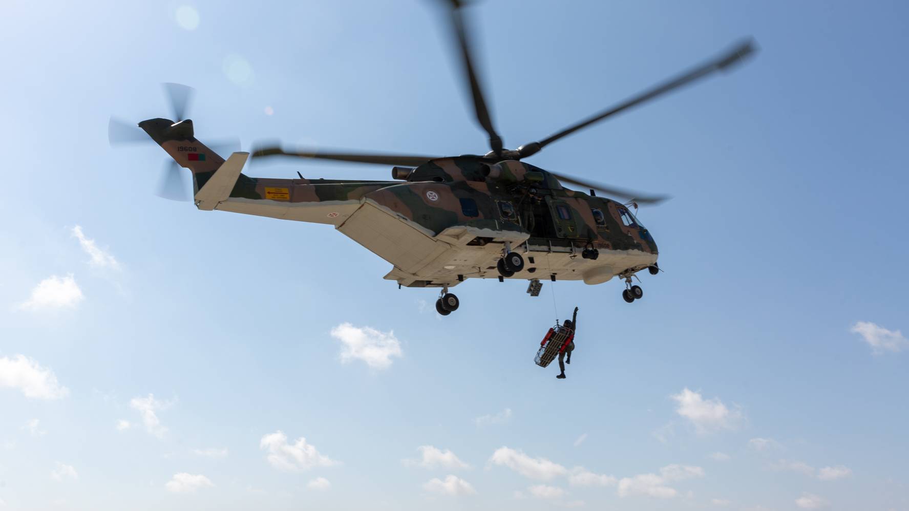 Força Aérea transporta 20 doentes nas ilhas em sete dias Força Aérea transporta 20 doentes nas ilhas em sete dias