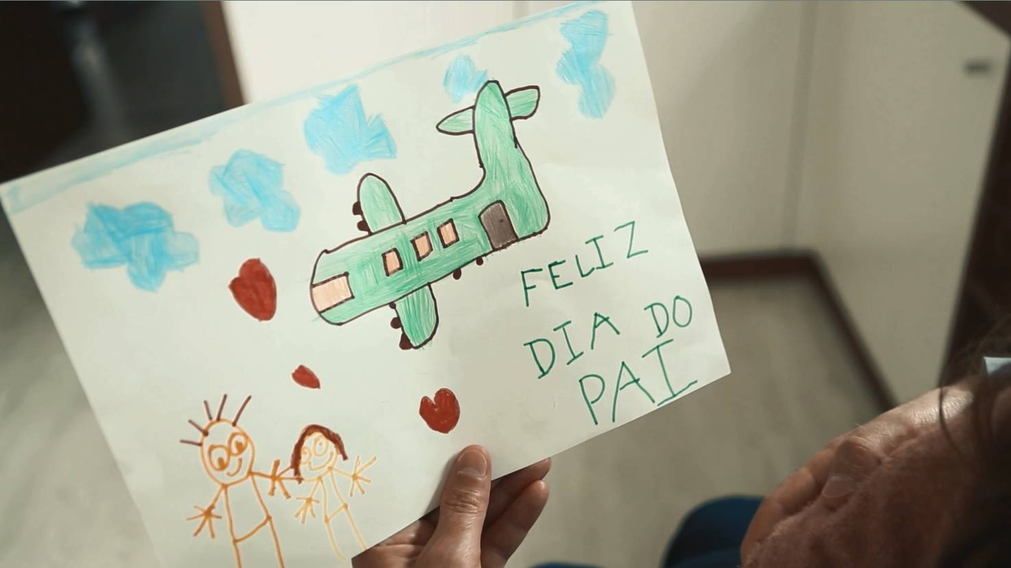 Fora Area presta homenagem no Dia do Pai