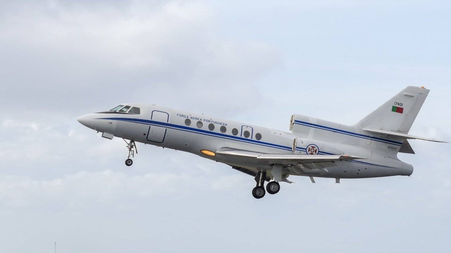 Transporte de beb de urgncia da Madeira para o Continente