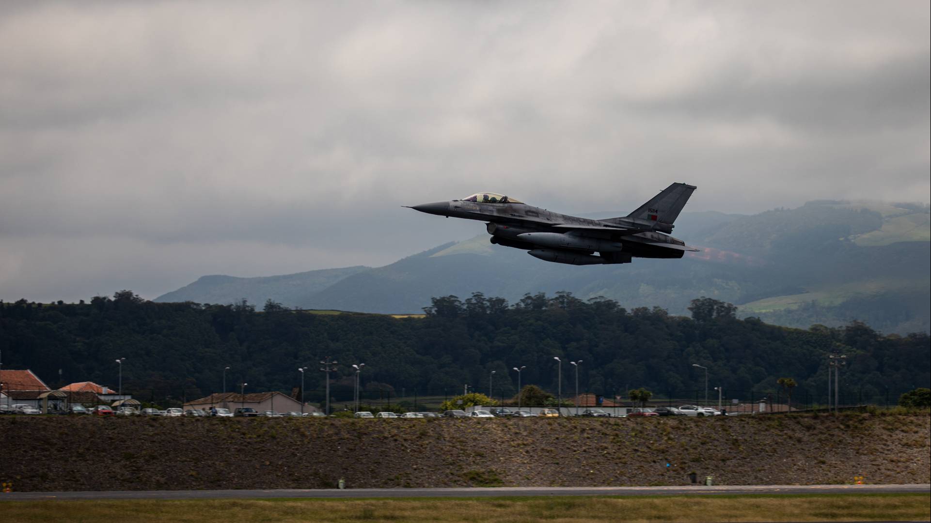 Operação Atlântida leva F-16M aos Açores Operação Atlântida leva F-16M aos Açores