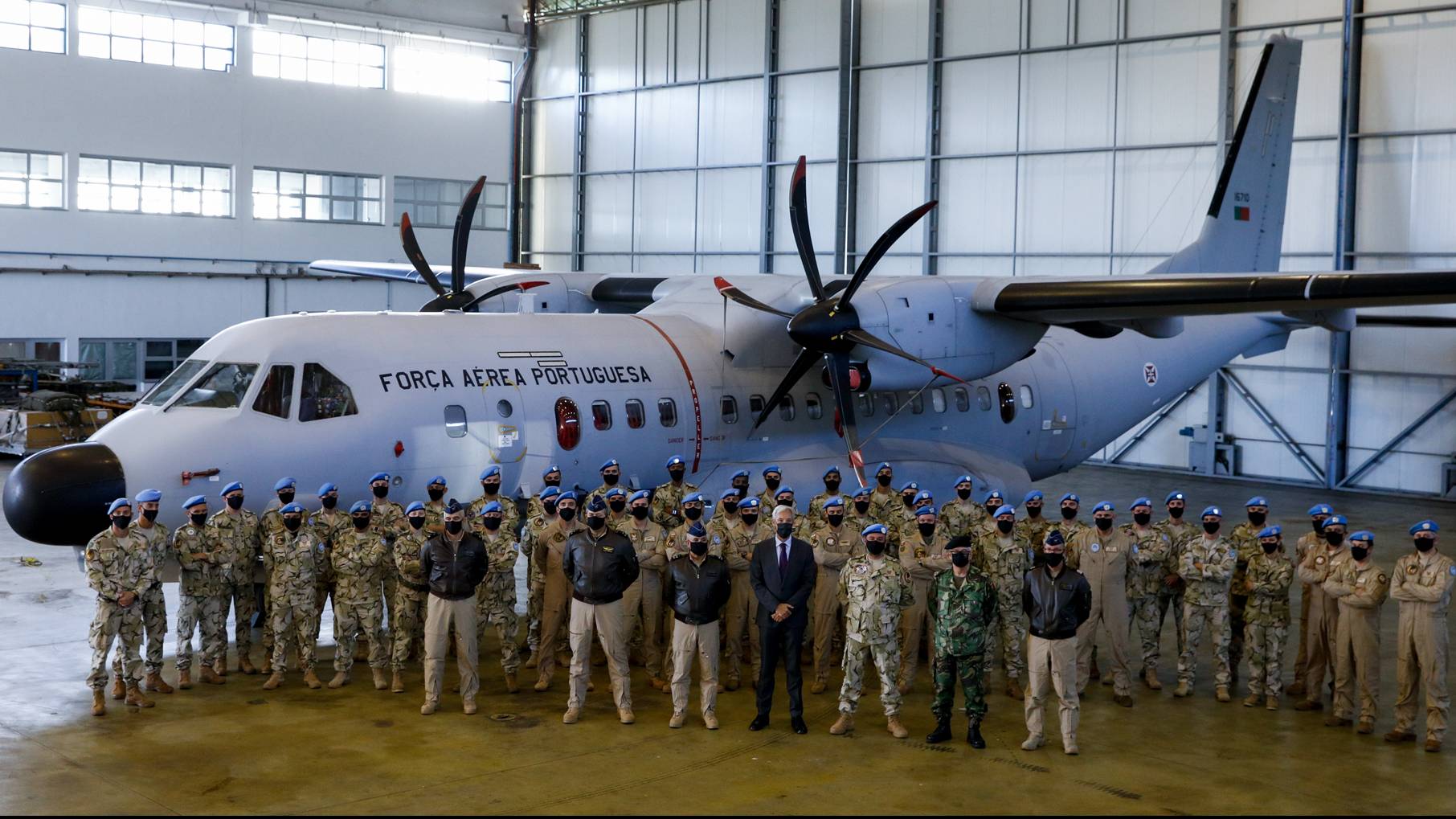 Ministro da Defesa Nacional recebe militares destacados no Mali