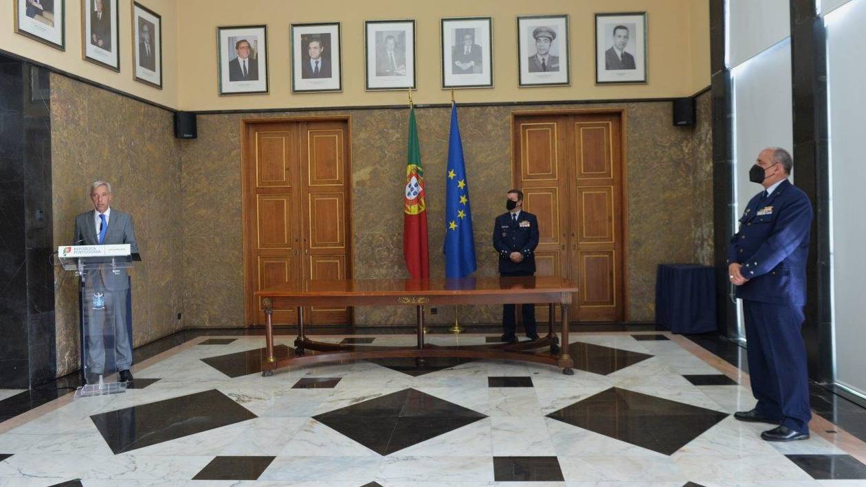 Tenente-General Barros Ferreira é o novo Vice-Chefe do Estado-Maior da Força Aérea Tenente-General Barros Ferreira é o novo Vice-Chefe do Estado-Maior da Força Aérea