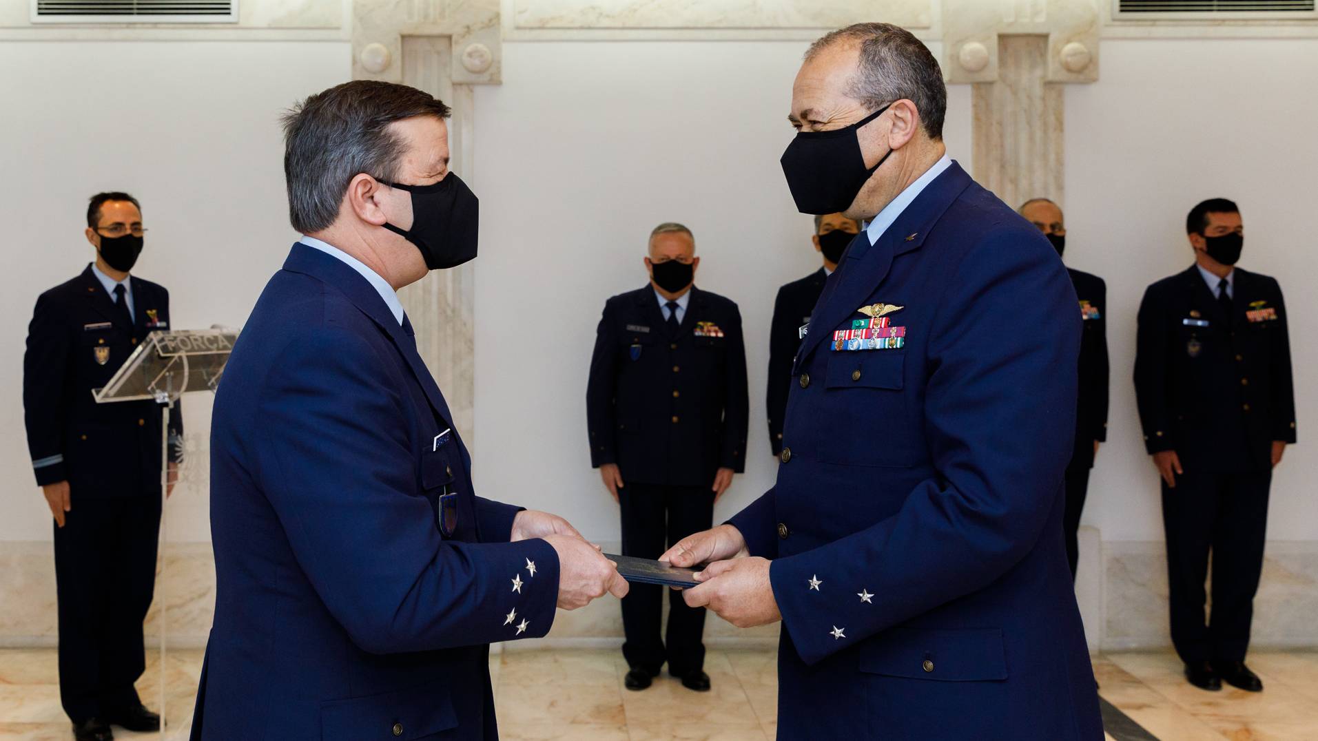 Tenente-General Eurico Craveiro é o novo Comandante do Pessoal da Força Aérea Tenente-General Eurico Craveiro é o novo Comandante do Pessoal da Força Aérea