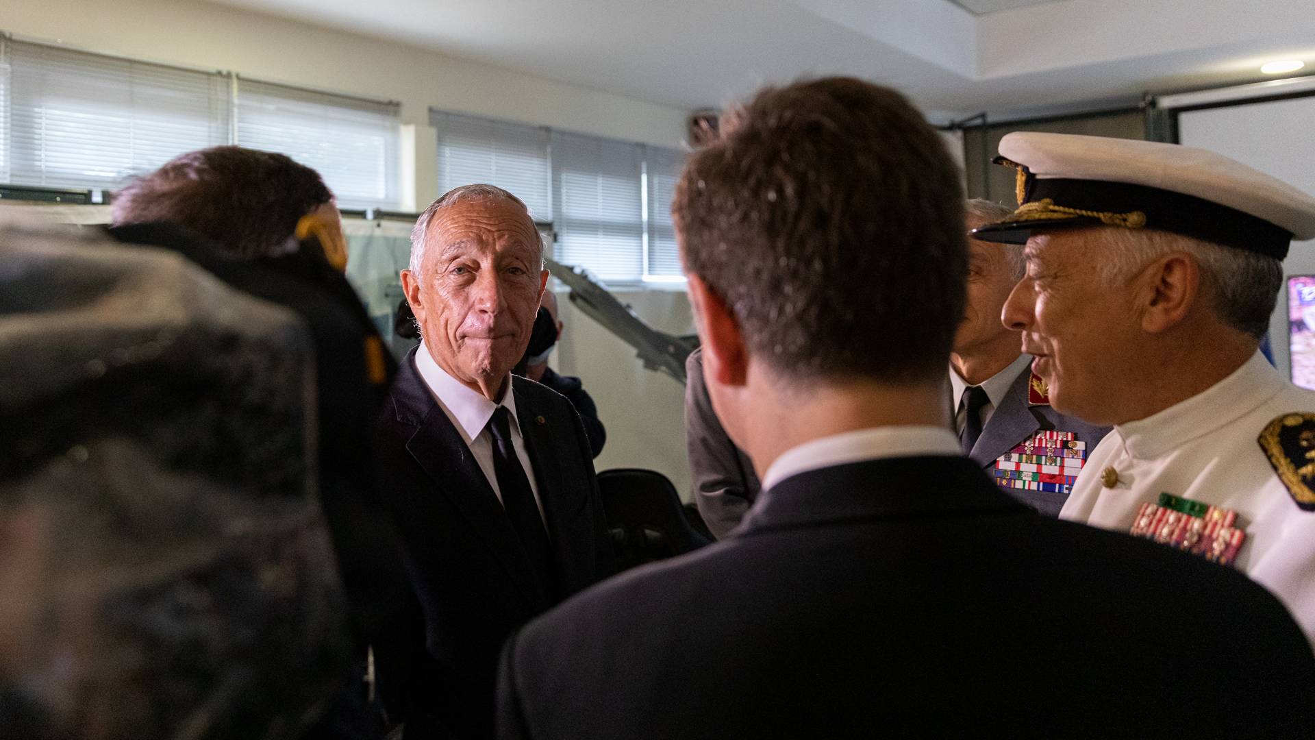 Fora Area: Presidente da Repblica visita “Alista-te por um dia”