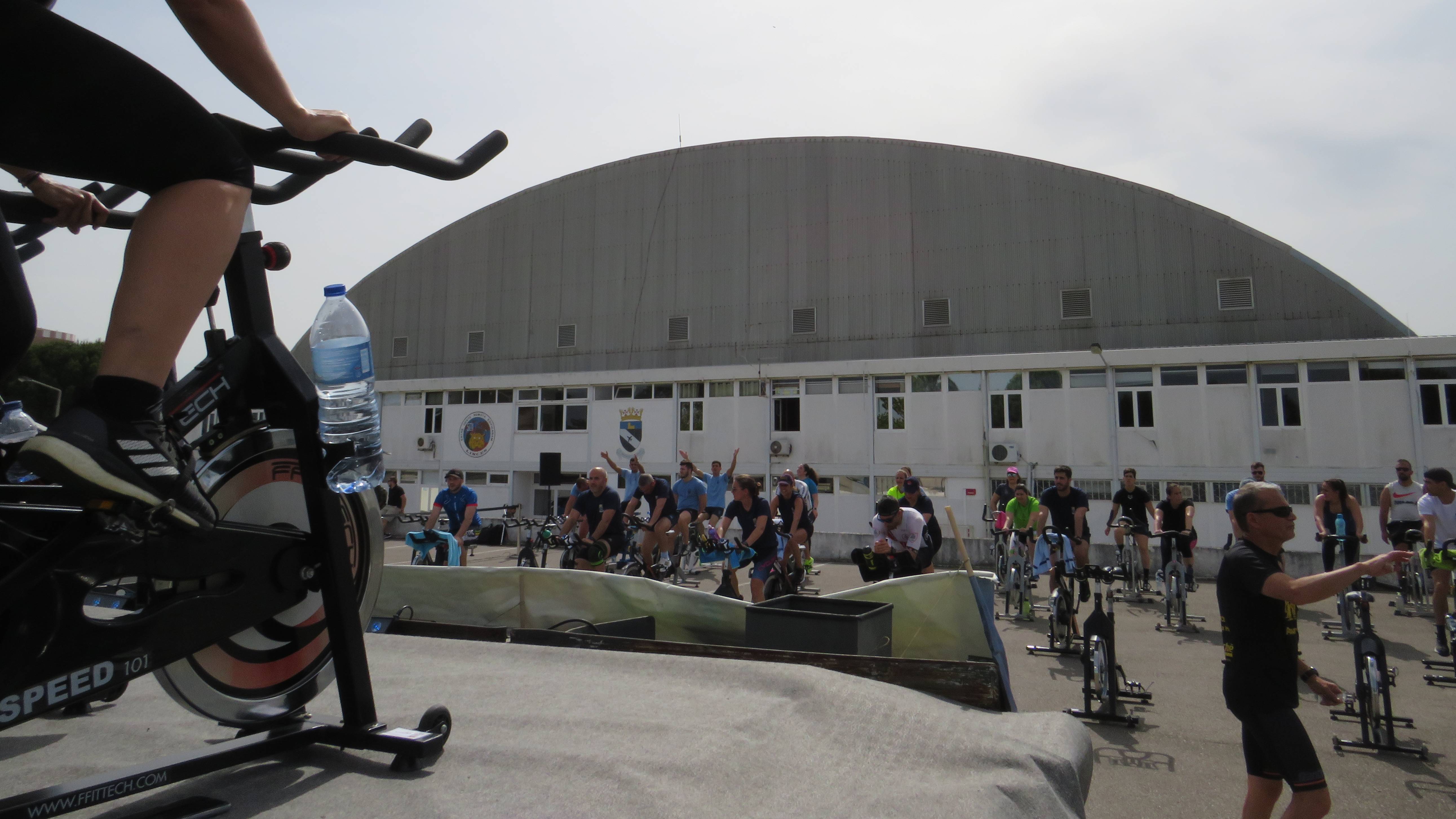 Fora Area organiza maratona de Spinning
