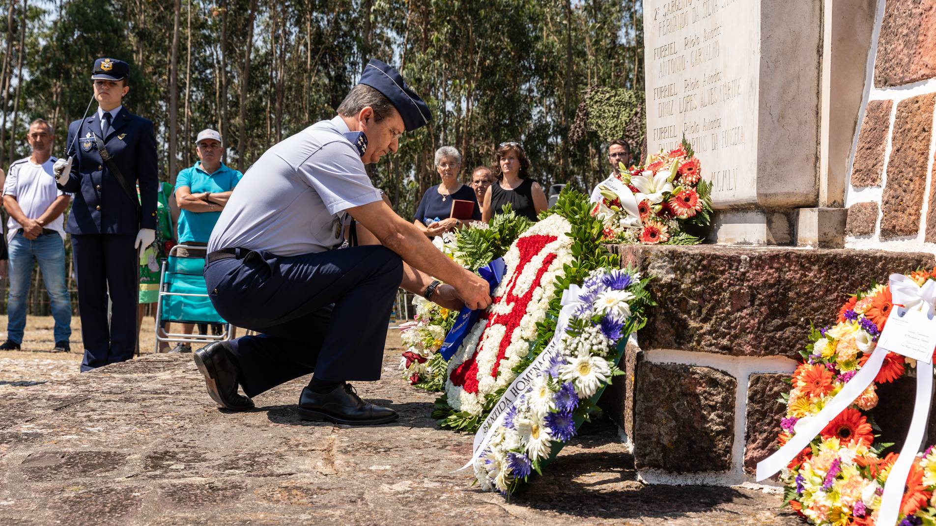 Fora Area presta homenagem aos oito Pilotos falecidos em 1955