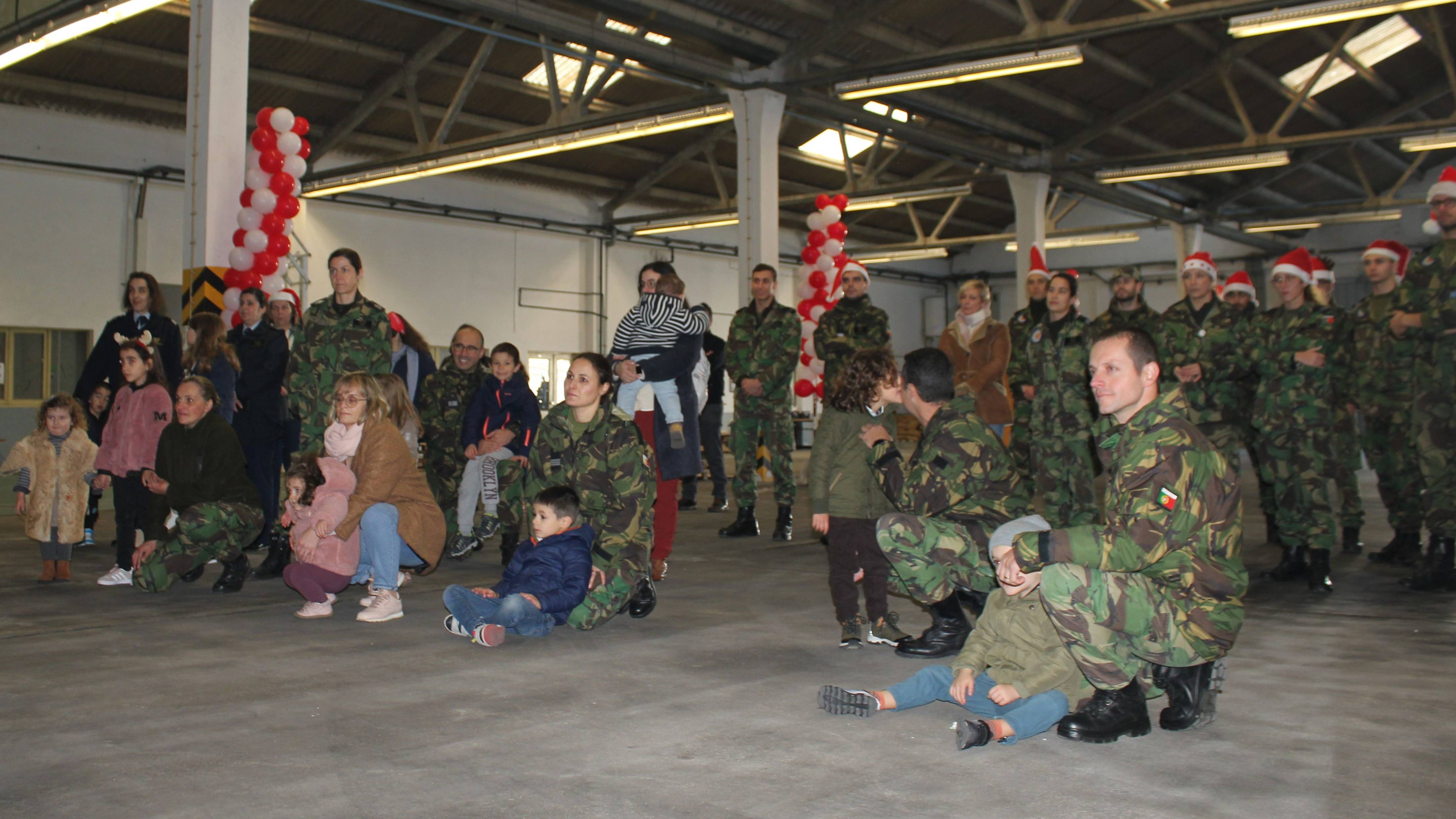 Festa de Natal no Depósito Geral de Material da Força Aérea