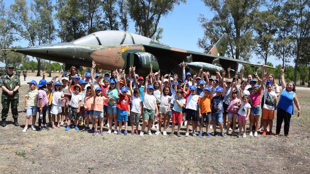 BA11 recebe visita dos mais jovens