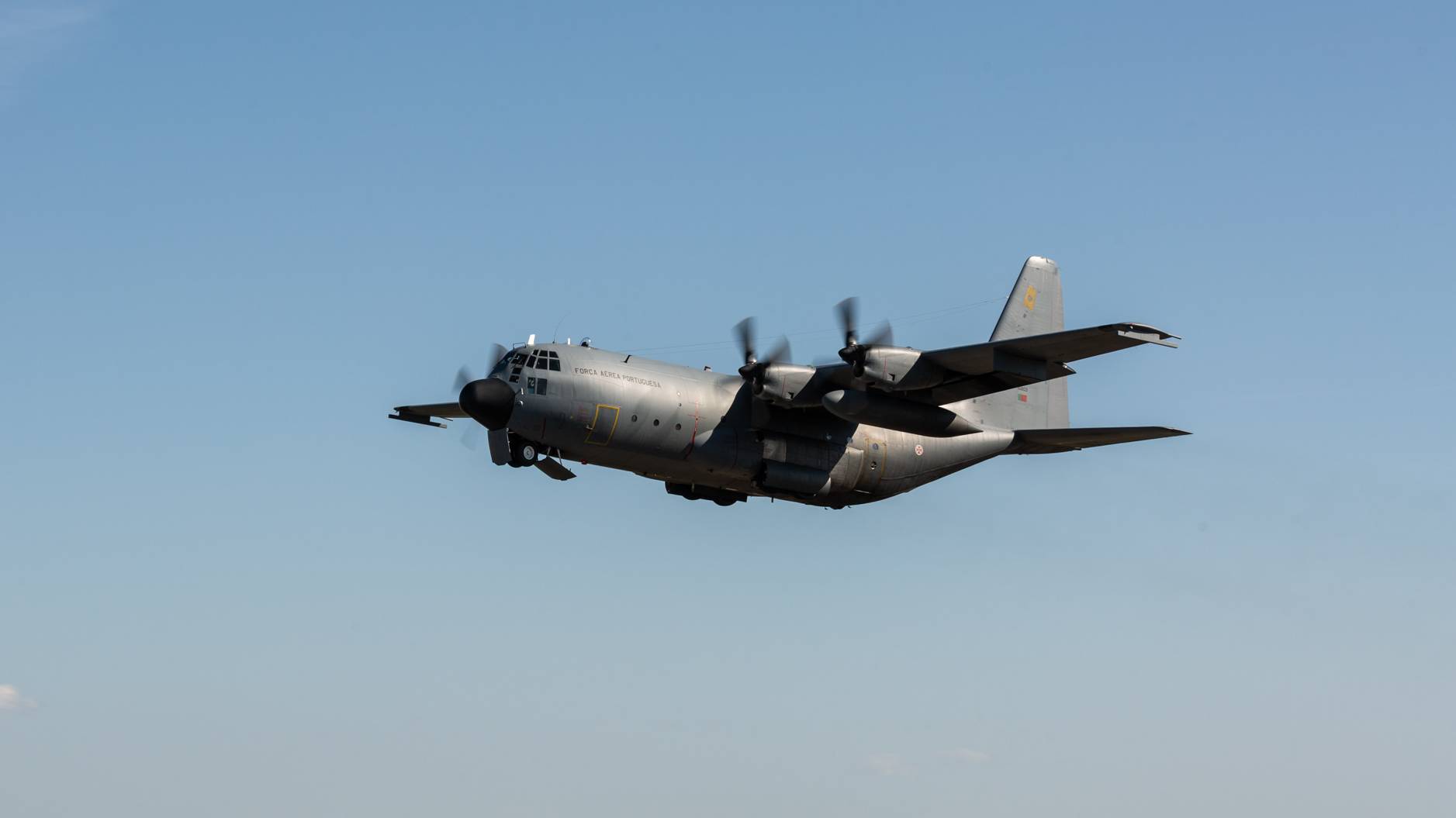 C-130H em missão de repatriamento C-130H em missão de repatriamento