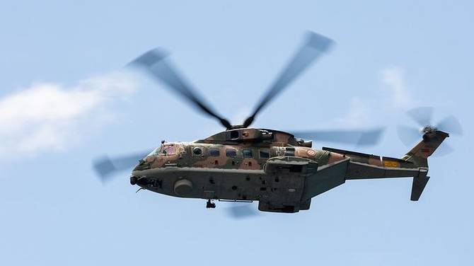 Força Aérea realiza resgate em navio Força Aérea realiza resgate em navio