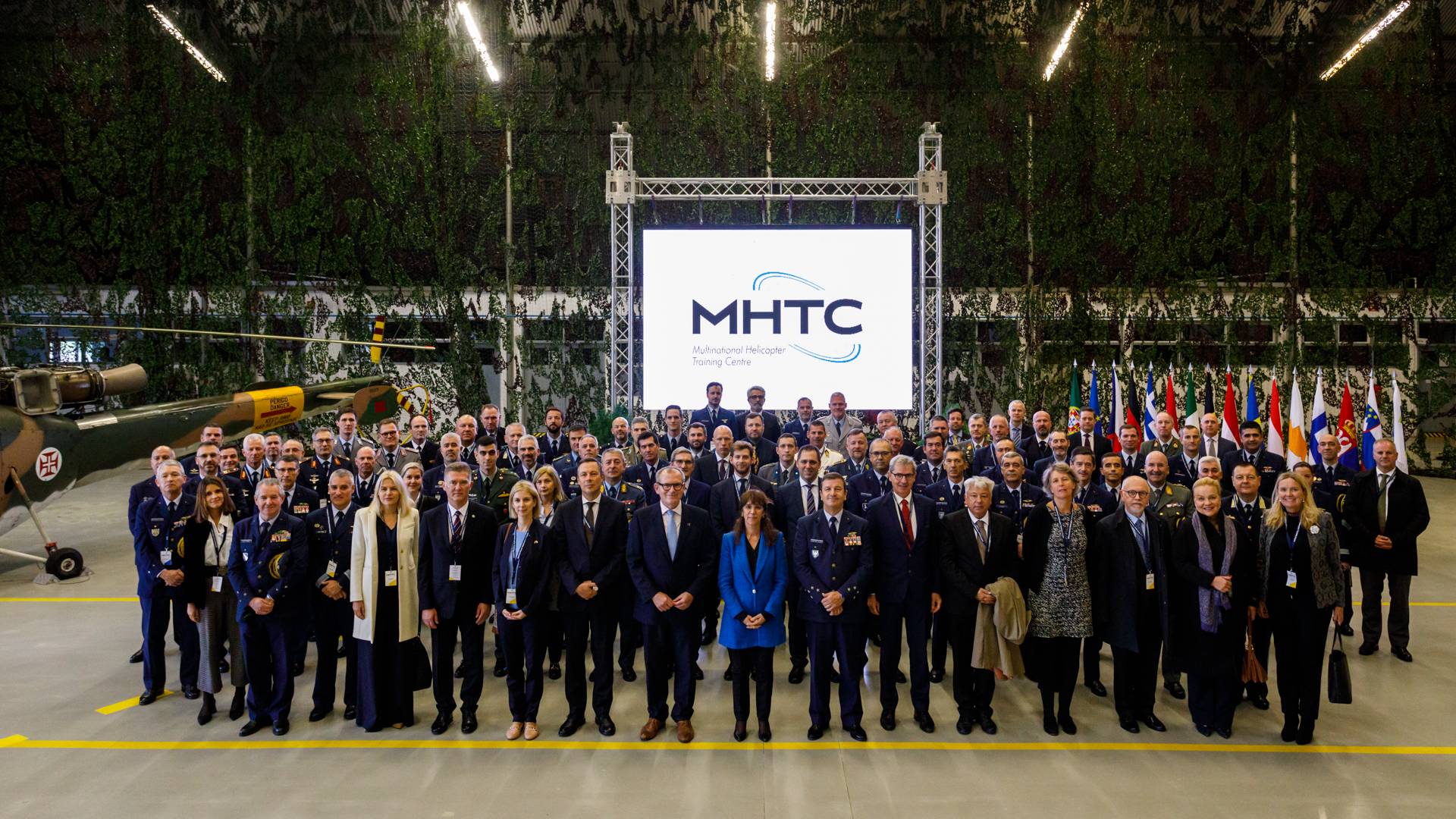 Força Aérea acolhe Centro Europeu de Treino de Helicópteros Força Aérea acolhe Centro Europeu de Treino de Helicópteros