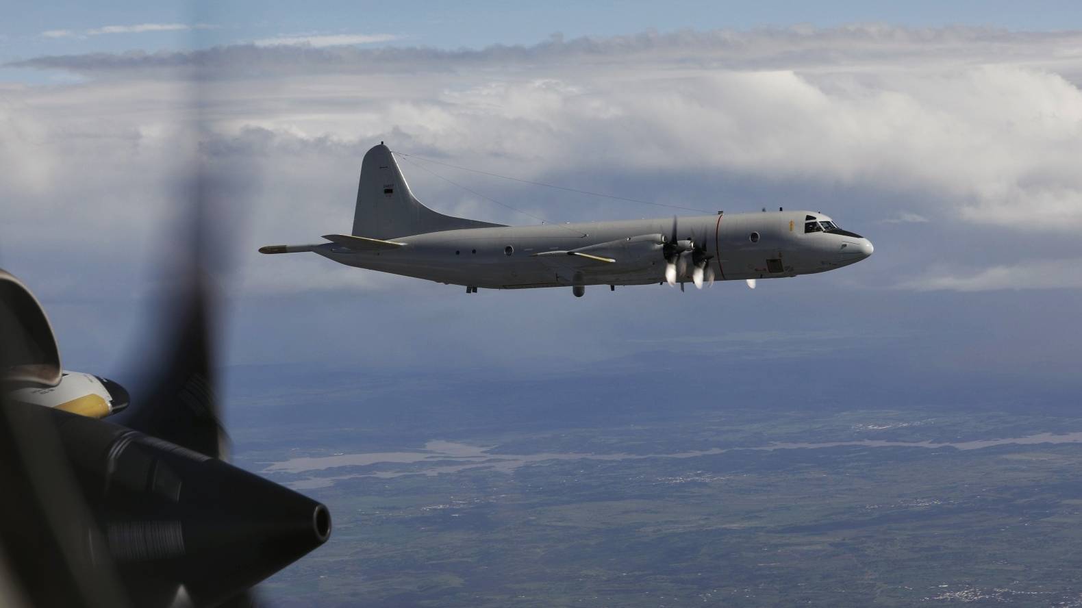 Primeiro avio P-3C chegou a Portugal