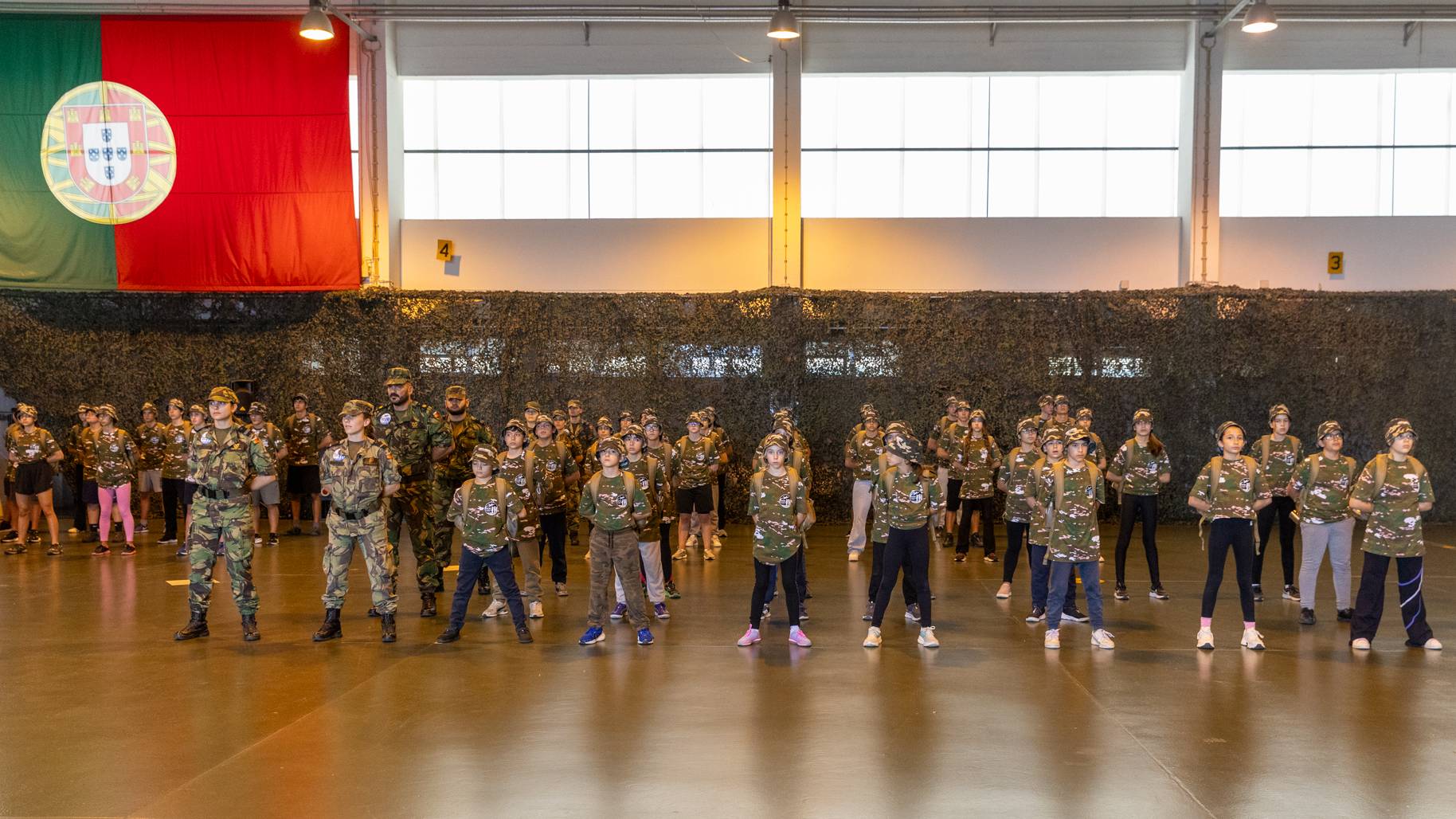 Base Area N. 5 recebe 15. Mini-Recruta