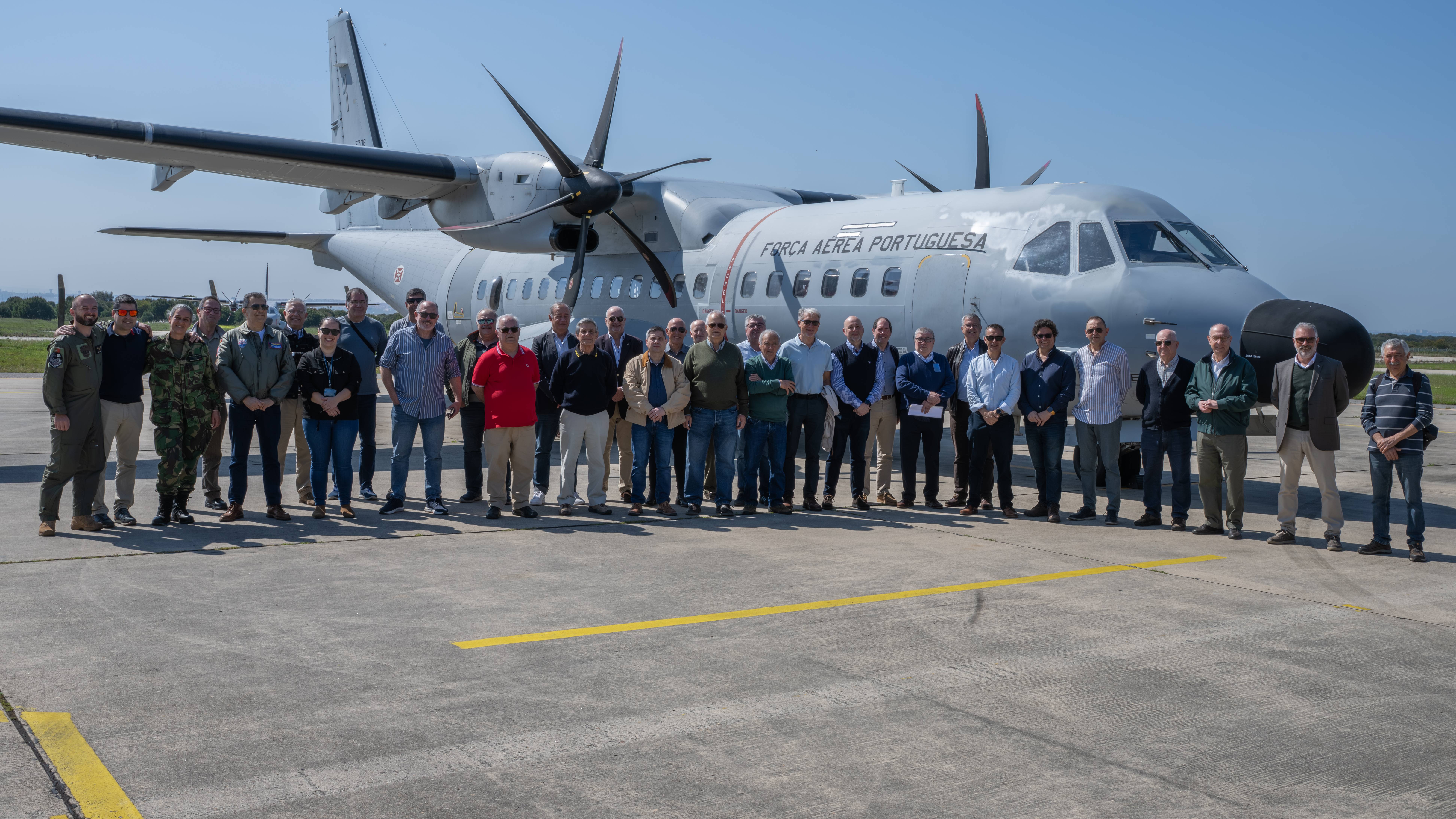 For�a A�rea recebe ex-militares da Esquadra 601 na Base A�rea N.� 6